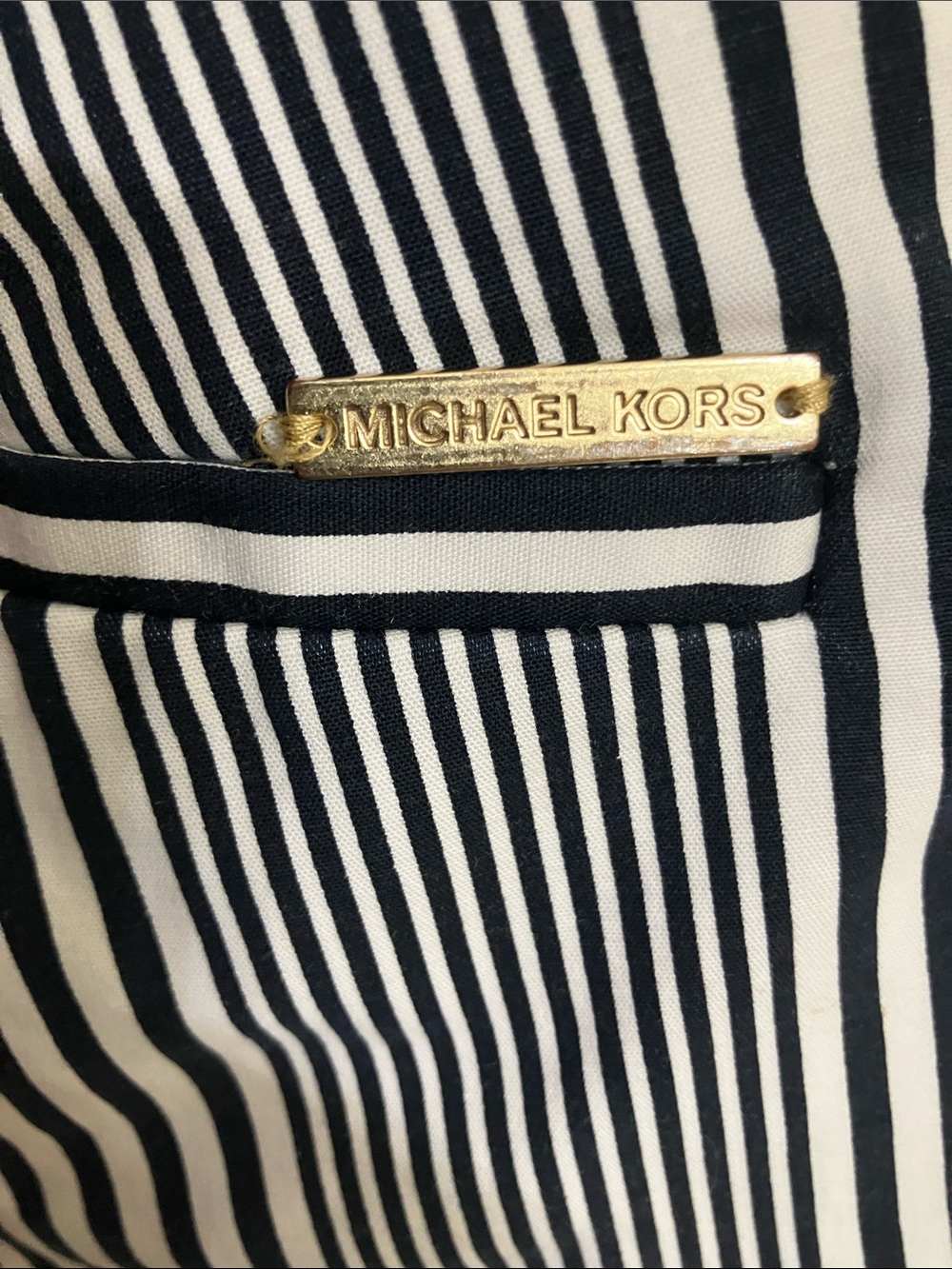 MICHAEL KORS Striped Capri Pants Size: 12 - Picture 5 of 5